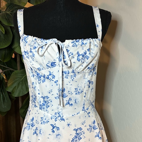 Floral Blue and White Mini Dress - Picture 9 of 13